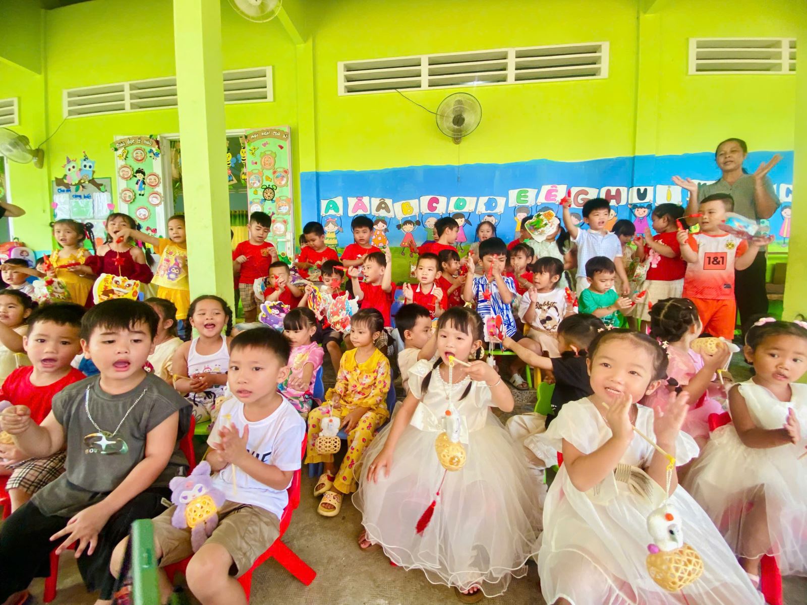 Trung thu của bé 2025